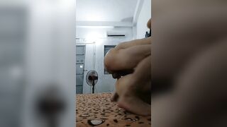 Clip sex Khẩu dâm địt cái nữa nhá, ngày nay anh địt bé 5 cái rồi ý 3