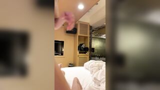 cuộc sống hằng ngày của mấy em làm KTV bên cam