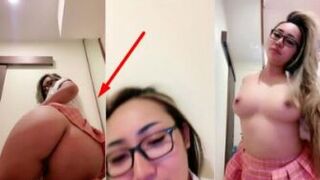 VÚ TO THỦ DÂM LỒN ĐEN KỊT
