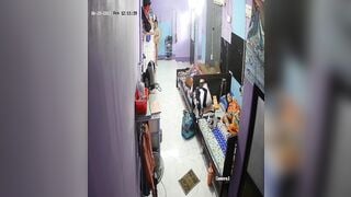 hack cam phòng ngủ 2 chị em đưa chị vo tư không mặc gì - phần 2