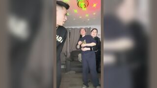 Team Lao Động Nước Ngoài Party Hóa Vàng Hết Tết :))