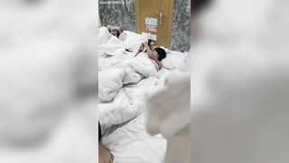 Đụ em nhân viên nhà trồng