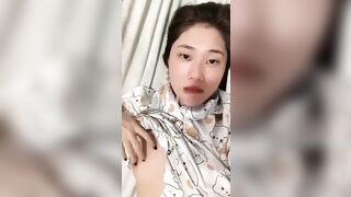 học sinh khoe vú tròn mới lớn đầu vú nhỏ tý lồn hồng không lông