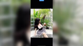Lột Đồ Nude Em Hot Tiktoker 200k Follow