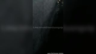 Bú liếm cái mồm thơm tho mềm mại của em gái