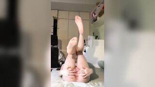 một chiếc bướm non nhưng màng trinh đã mất 1