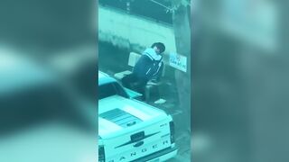 Học sinh Hà Nội làm tình public chịch nhau ngoài trời ngoài công viên của khu trung c