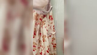 hửi quần lót vàng khè của con em họ mới thay thơm phê