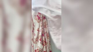 hửi quần lót vàng khè của con em họ mới thay thơm phê
