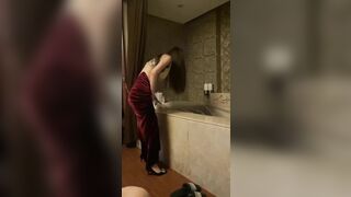 bé sinh viên làm mẫu ảnh dáng cực đẹp
