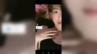 Anh ăn cơm chưa? Chưa ăn thì ăn em này =)))