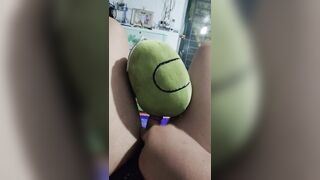 Em trai femboy ban đêm nứng bật đèn thủ dâm (phần 2)