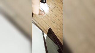 Rủ Ny mở cửa ks sục cu