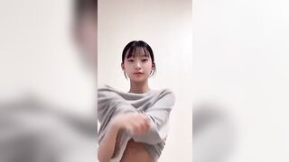 gái xinh thủ dâm 17
