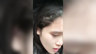 ĐÓN EM VỢ ĐI HỌC VỀ , RỒI TỤT QUẦN ĐỊT EM TRÊN Ô TÔ