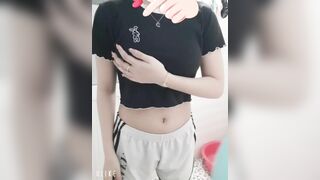 tắm thôi em cũng em cũng phải thủ dâm cho anh xem đã