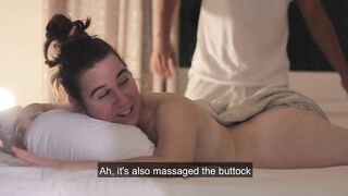 Em gái xinh được massage nứng quá cho đụ luôn 2