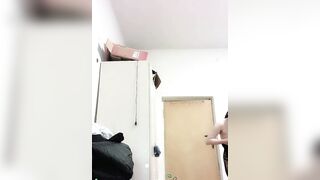 Gái xinh vú to chảy sữa dâm đãng kích thích