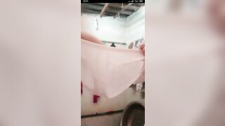 em học sinh dâm dục live khoe quần lót