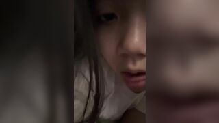 Em họ nứng lồn dâm đãng gạ Dưới MÔ TẢ