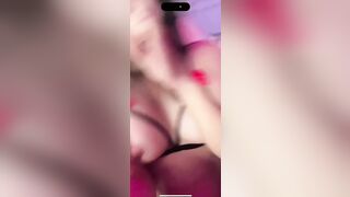 idol Huyền Trang live game lộ clip móc lồn tặng user xem