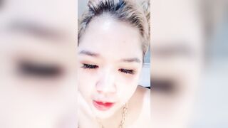 Gái xinh vú to mông bự khoe hàng thủ dâm trên live 2