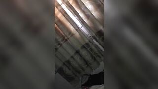 Lần đầu nên eny hơi ngại