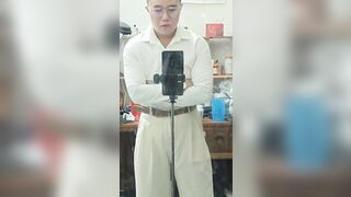 Mỗi khi nứng cặc là bắn