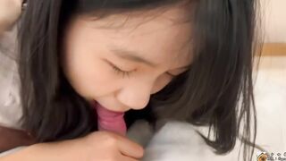 bé học sinh mới lớn bị dụ đi nhà nghỉ địt nhau - phần 1