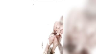 Ở truồng nghịch tuyết