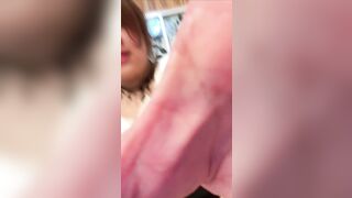 Gái dâm chubby vú to lồn múp lắm lông khoe hàng thủ dâm trên live kích thích
