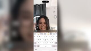 E teen dâm kính cận vú bự chubby livetream show hàng nhảy nhót cực mạnh