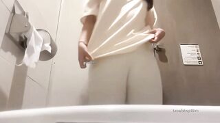 Public còn ở Việt Nam nữa thì độ liều Maxping, xem hồi hộp vừa nứng vừa sợ