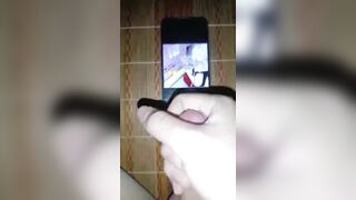 sục cặc bắn tinh lên avatar con đĩ chó cái như quỳnh