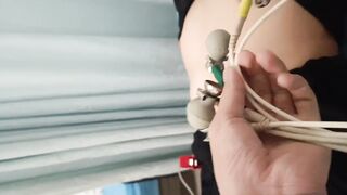 Quay lén đưa chị dâu vú to đi khám ngực p2