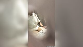 quay lén gái xinh đi đái - phần 4
