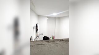 Em gái hàng xóm