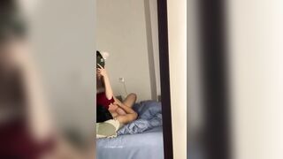 đứa bạn thân mới chia tay người yêu sang giúp nó quên người yêu cũ