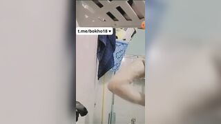 Vợ iu đi tắm là phải gọi check map vợ một cái để coi cái dú lồn vợ mập hay ốm