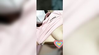 Mbtc khoe vú cực đẹp