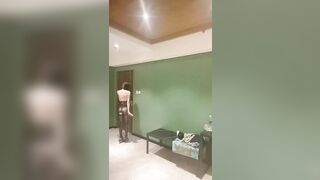 Anh súp lơ bị gài vào trồng khi em gái xinh tươi lại là hồn chị xác anh