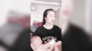 mẹ bỉm 1 con cho con bú nhìn ngon quá anh em ơi - phần 2