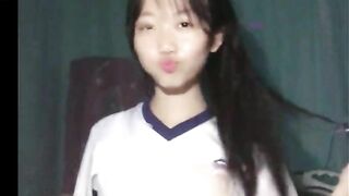 Huyền trang k8 vay tiền thằng bạn thân nó bắt quay video