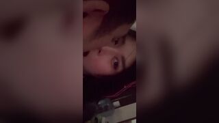 hôn hít cực nứng với bé sinh viên xinh xắn