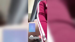 Call video chat sex với e rau non học sinh chubby dâm đc e ngồi móc lồn cho xem p2