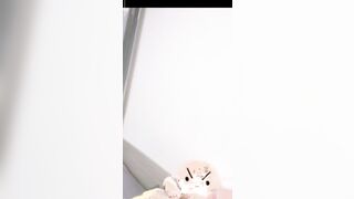 Em Gái Xinh loli Đái ra chậu rồi live sex thủ dâm cực ngon