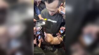Bú Cu Ngay Nơi Công Cộng Đang Hot Gần Đây