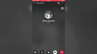 Gạ em gái 210 show lồn non