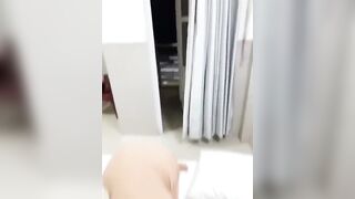 Gái xinh bú cu lúc cán cực phê