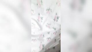 bé người yêu 2k5 mặc đầm thức chờ anh đi làm về